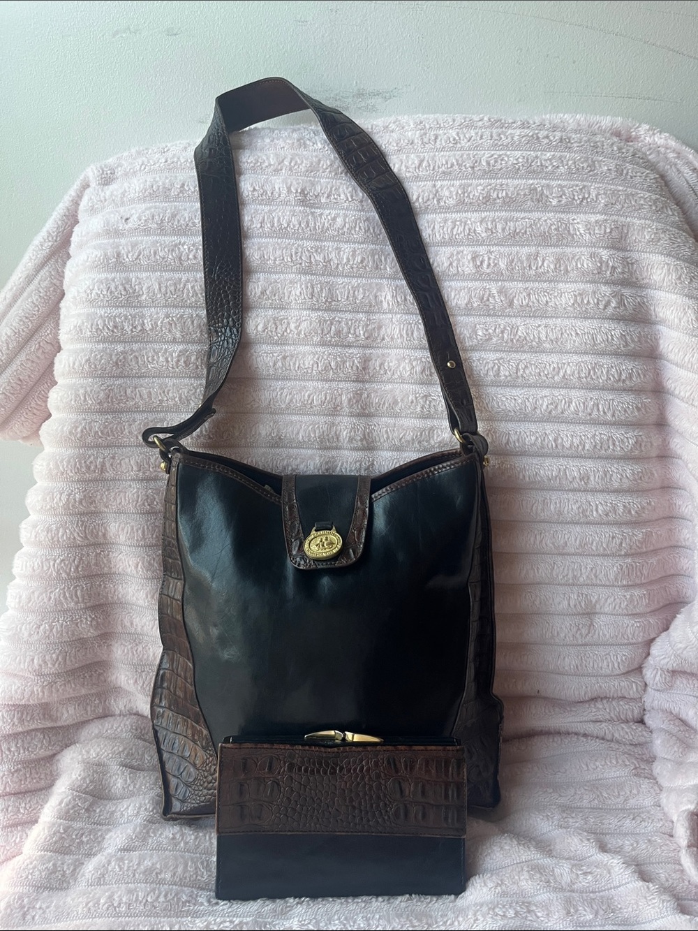 Brahmin Vtg 90’s Fairhaven Mass USA Black & Brown Croc Embossed w/Wallet